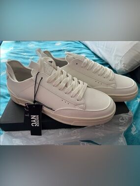 Steve Madden NYC White Low-Top Sneakers for Men